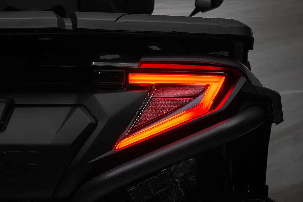 CF MOTO 625 black edition LIMITED EPS